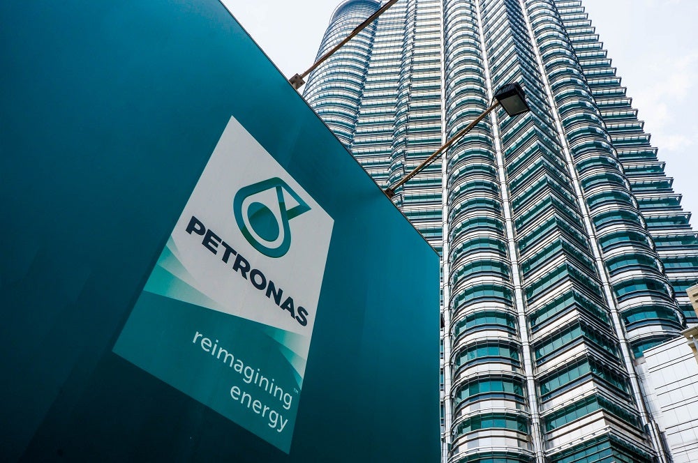 Malaysias Petronas Sets Net Zero Emissions Target For 2050